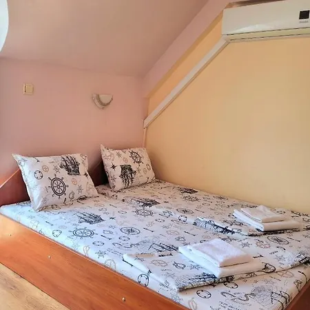 Iceberg 2* Ράβντα