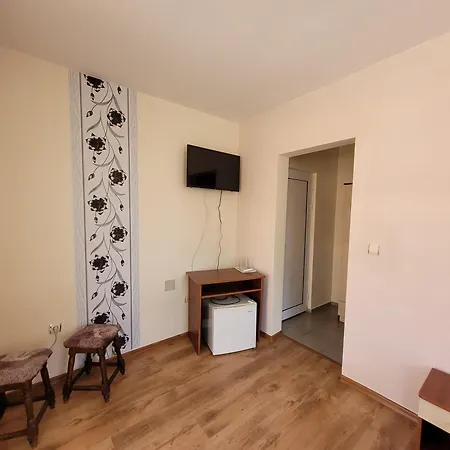 Iceberg 2* Ράβντα