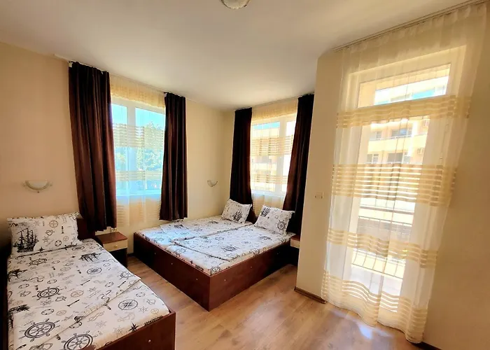 Iceberg فندق رافدا